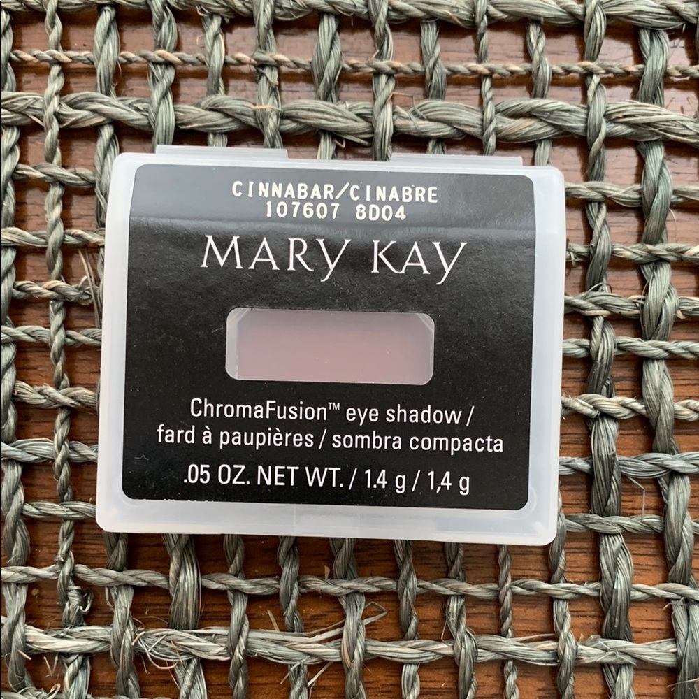Mary Kay NIP ChromaFusion Eye Shadow in Warm Cinnabar